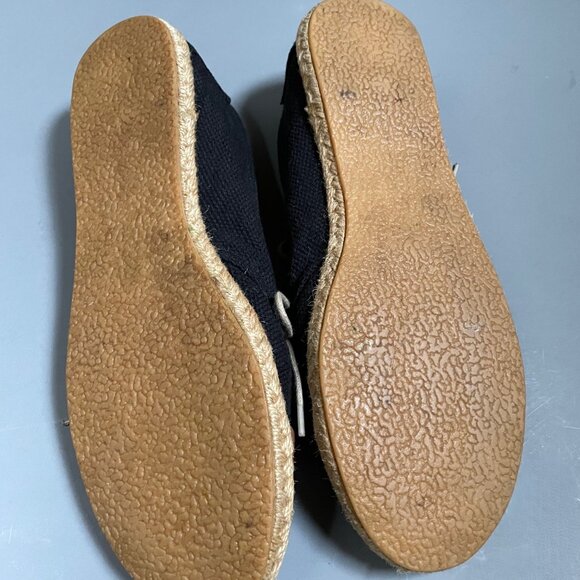 Kaanas Black and Tan Cap Toe Canvas and Leather Lace-up Shoes - Picture 5 of 8